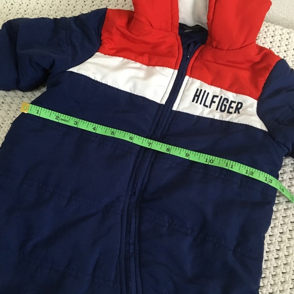 TOMMY FILFIGER WINTER FULL BODY JACKET BOY SIZE 6-9 MONTHS - Picture 1 of 6